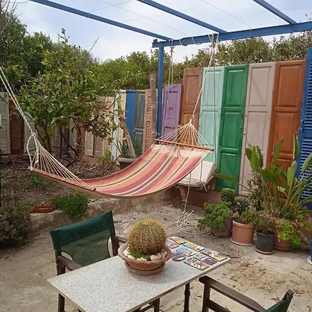 شقة Modern 1-bedroom With Bbq & Roof Garden Near