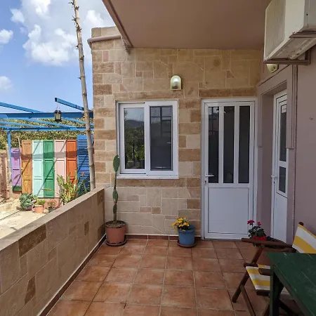 Modern 1-bedroom With Bbq & Roof Garden Near